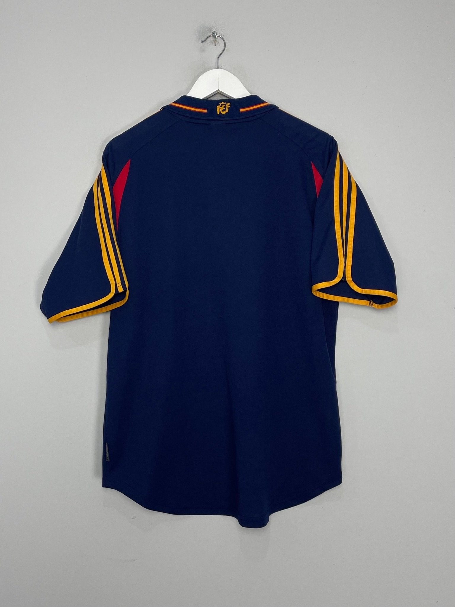 Shop 2000/02 SPAIN AWAY SHIRT (L) ADIDAS, classic football shirts, vintage football shirts & retro soccer jerseys at Cult Kits
