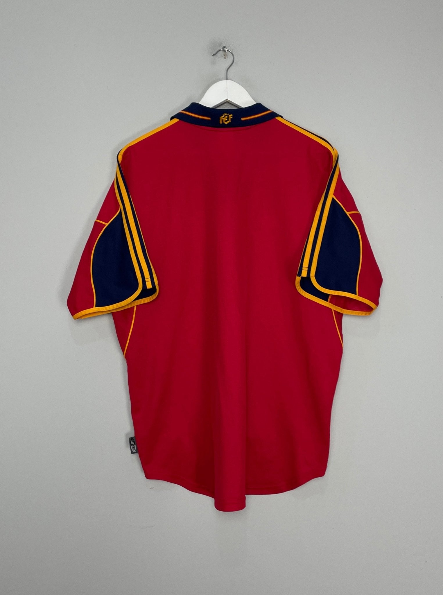 Shop 2000/02 SPAIN HOME SHIRT (XL) ADIDAS, classic football shirts, vintage football shirts & retro soccer jerseys at Cult Kits
