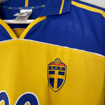 Shop 2000/02 SWEDEN LARSSON #20 HOME SHIRT (L) ADIDAS, classic football shirts, vintage football shirts & retro soccer jerseys at Cult Kits
