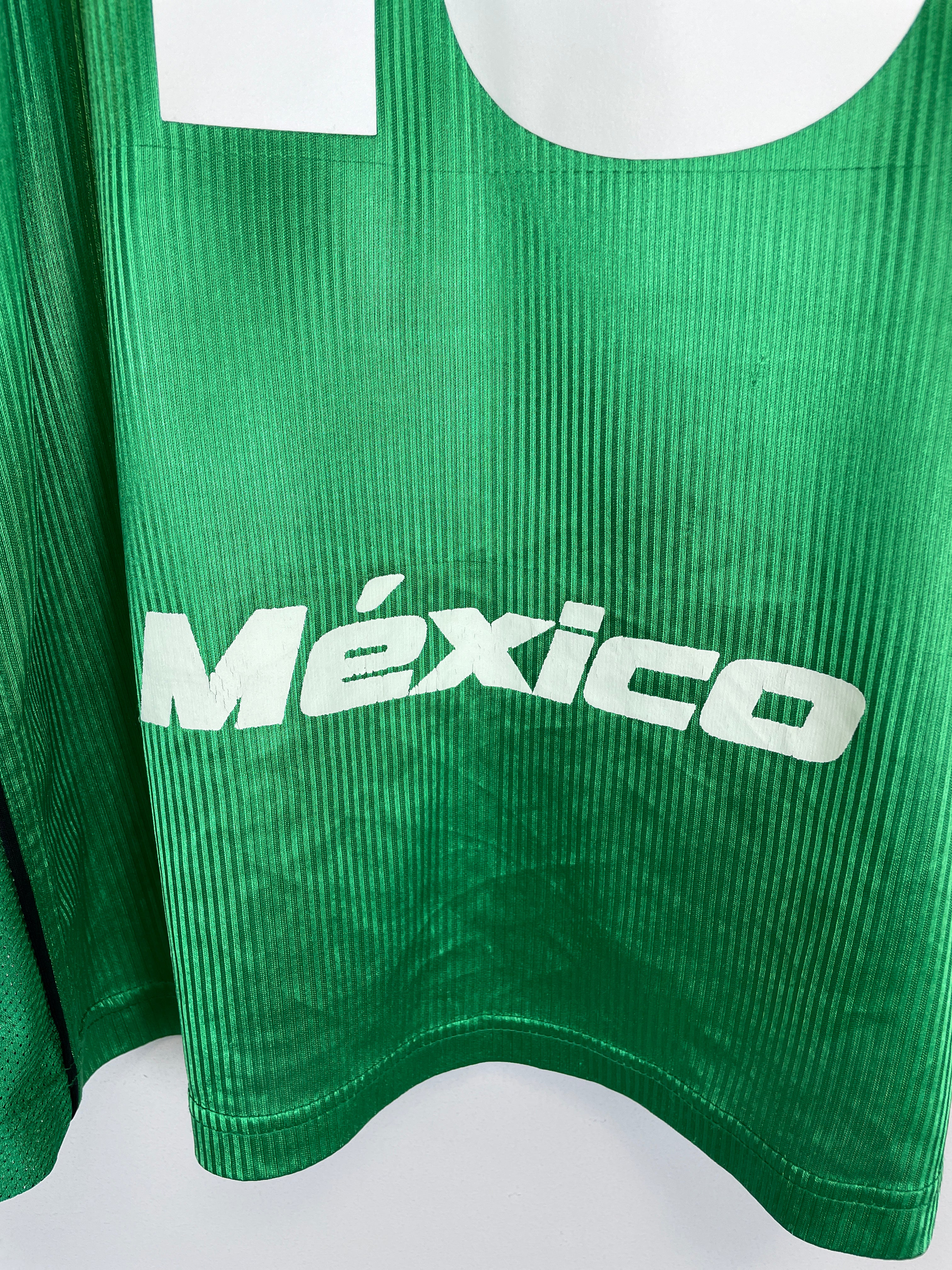2000/01 MEXICO L.HERNANDEZ #15 HOME SHIRT (XL) ATLETICA BACK HEM DETAIL