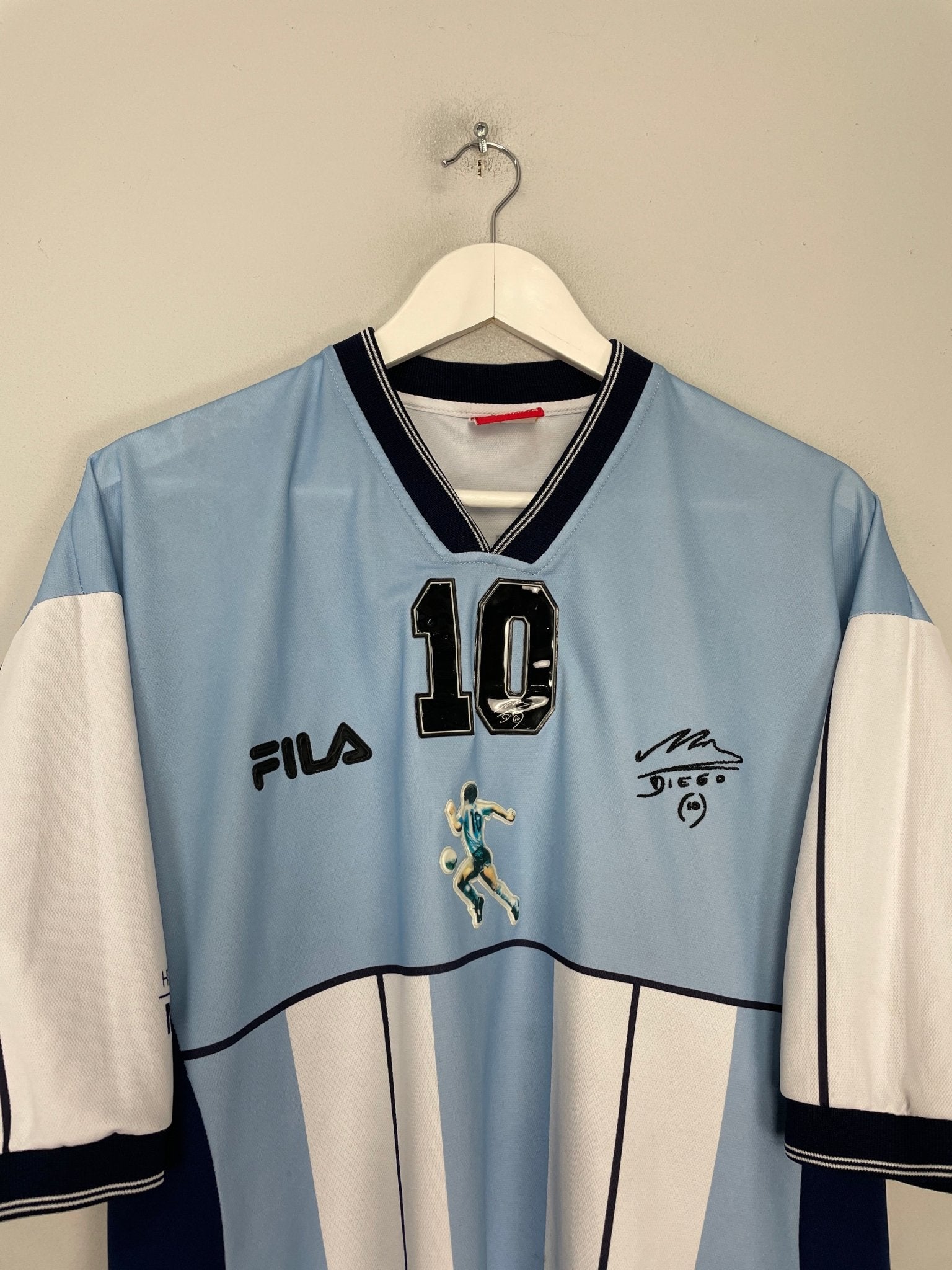 Shop 2001 ARGENTINA DIEGO MARADONA #10 TESTIMONIAL SHIRT (M) FILA, classic football shirts, vintage football shirts & retro soccer jerseys at Cult Kits