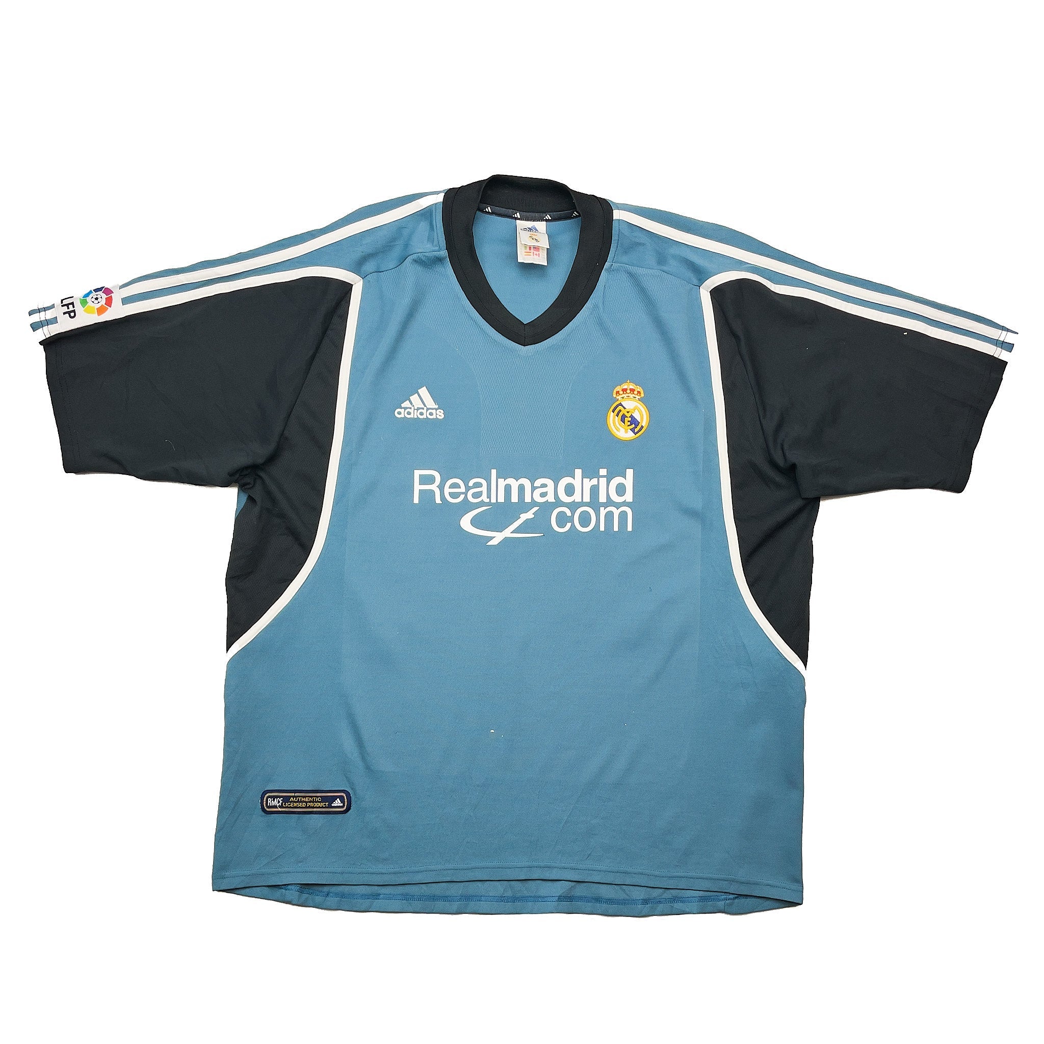 Buy 2001 Real Madrid Zidane 5 Third Shirt (L) Adidas ~ Free worldwide shipping ~ Authentic Vintage Football Shirts from Cult Kits
