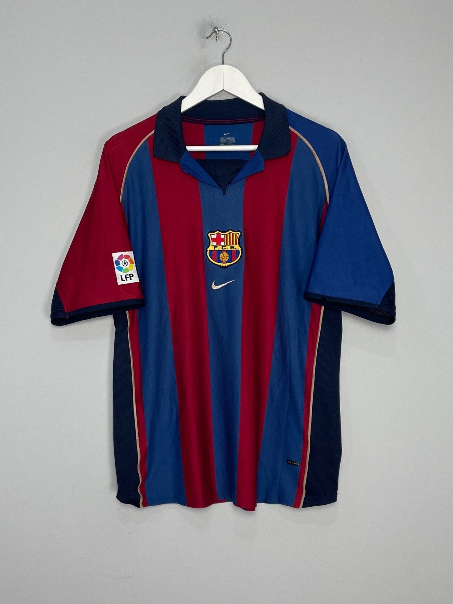 Shop 2001/02 BARCELONA RIVALDO #10 HOME SHIRT (L) NIKE, classic football shirts, vintage football shirts & retro soccer jerseys at Cult Kits