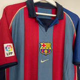 Shop 2001/02 BARCELONA XAVI #6 HOME SHIRT (L) NIKE, classic football shirts, vintage football shirts & retro soccer jerseys at Cult Kits