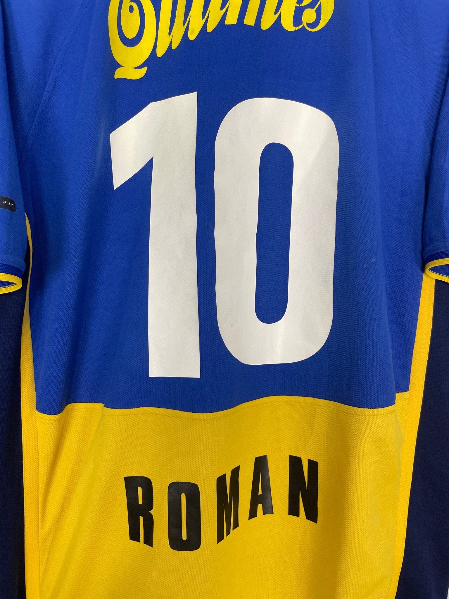 Shop 2001/02 BOCA JUNIORS ROMAN #10 HOME SHIRT (L) NIKE, classic football shirts, vintage football shirts & retro soccer jerseys at Cult Kits