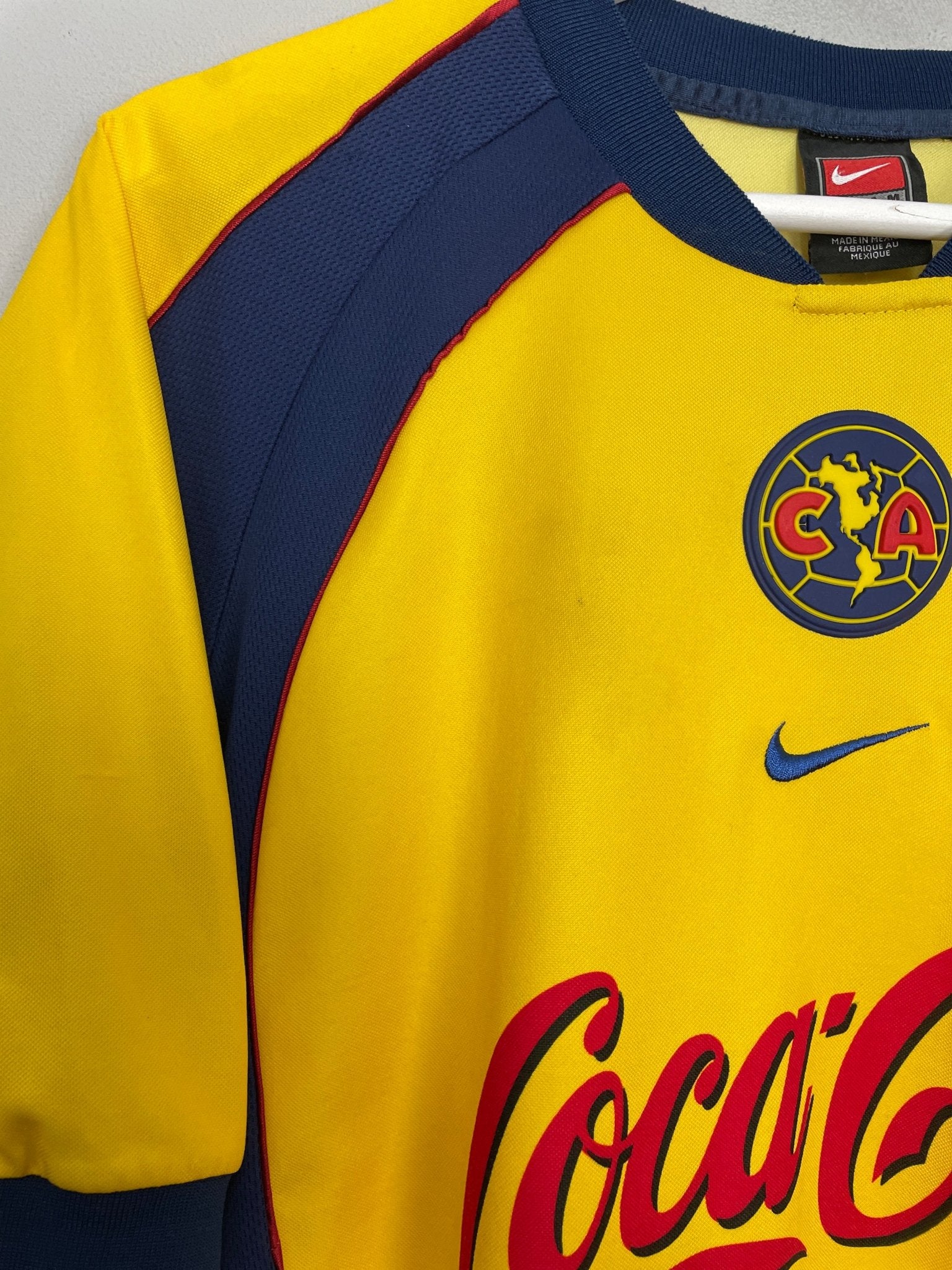 Shop 2001/02 CLUB AMERICA HOME SHIRT (M) NIKE, classic football shirts, vintage football shirts & retro soccer jerseys at Cult Kits