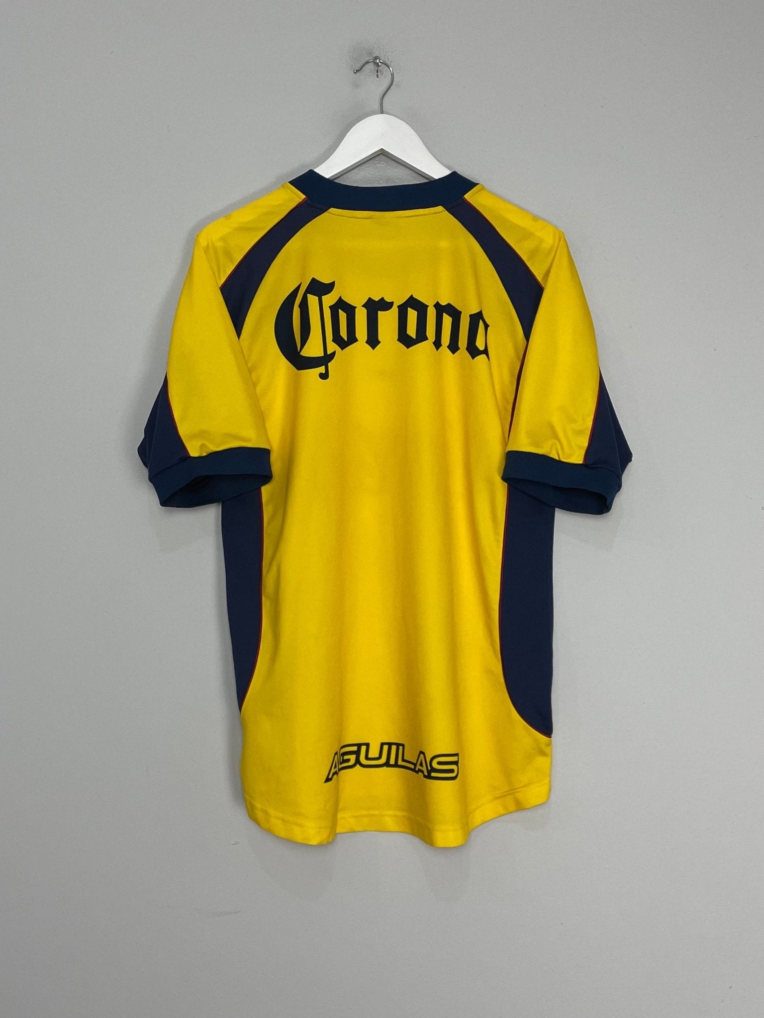 Shop 2001/02 CLUB AMERICA HOME SHIRT (M) NIKE, classic football shirts, vintage football shirts & retro soccer jerseys at Cult Kits