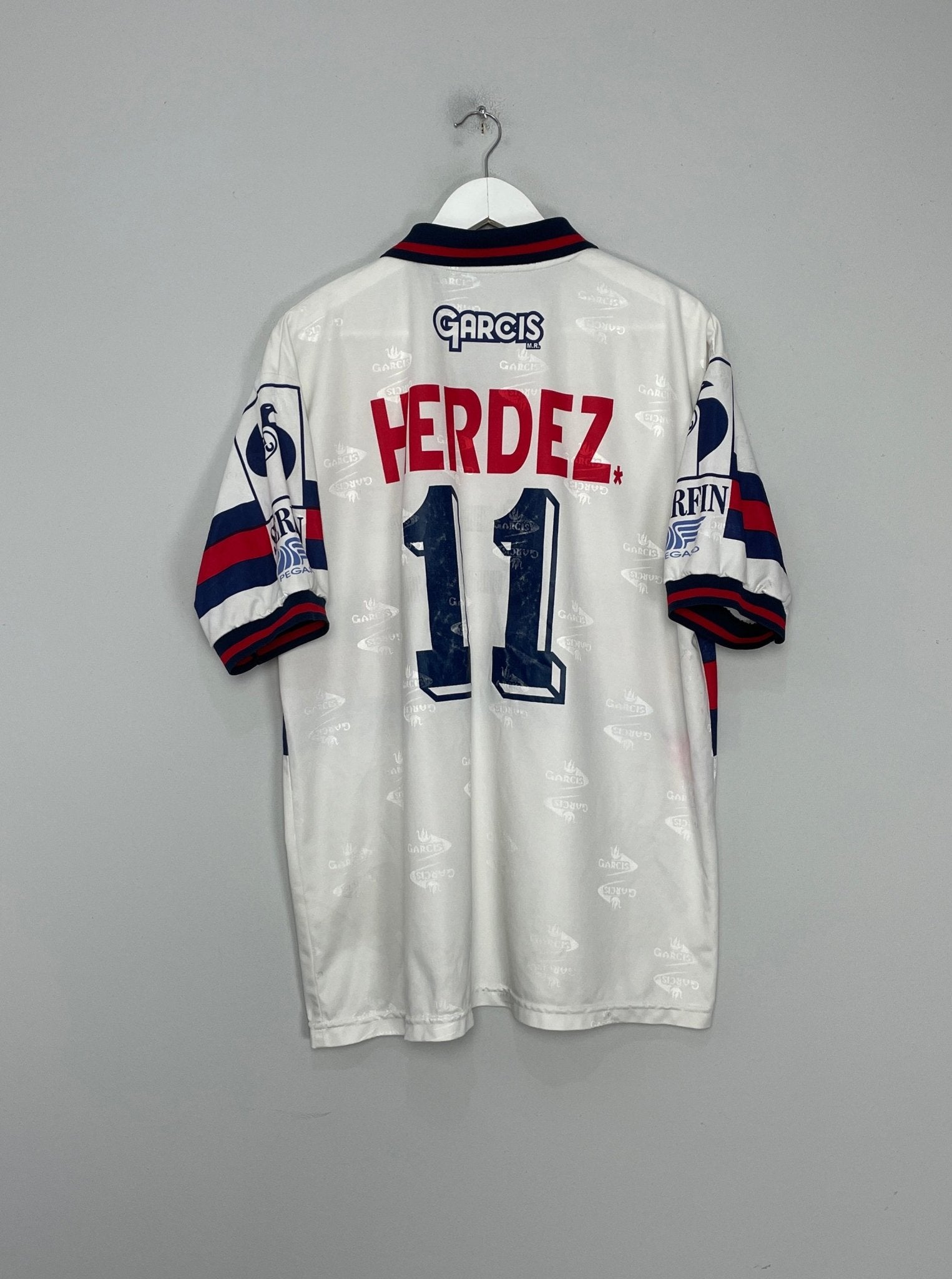 Shop 2001/02 GUERREROS DE ACAPULCO #11 HOME SHIRT (L) GARCIS, classic football shirts, vintage football shirts & retro soccer jerseys at Cult Kits
