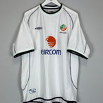 Shop 2001/02 IRELAND AWAY SHIRT (XL) UMBRO, classic football shirts, vintage football shirts & retro soccer jerseys at Cult Kits