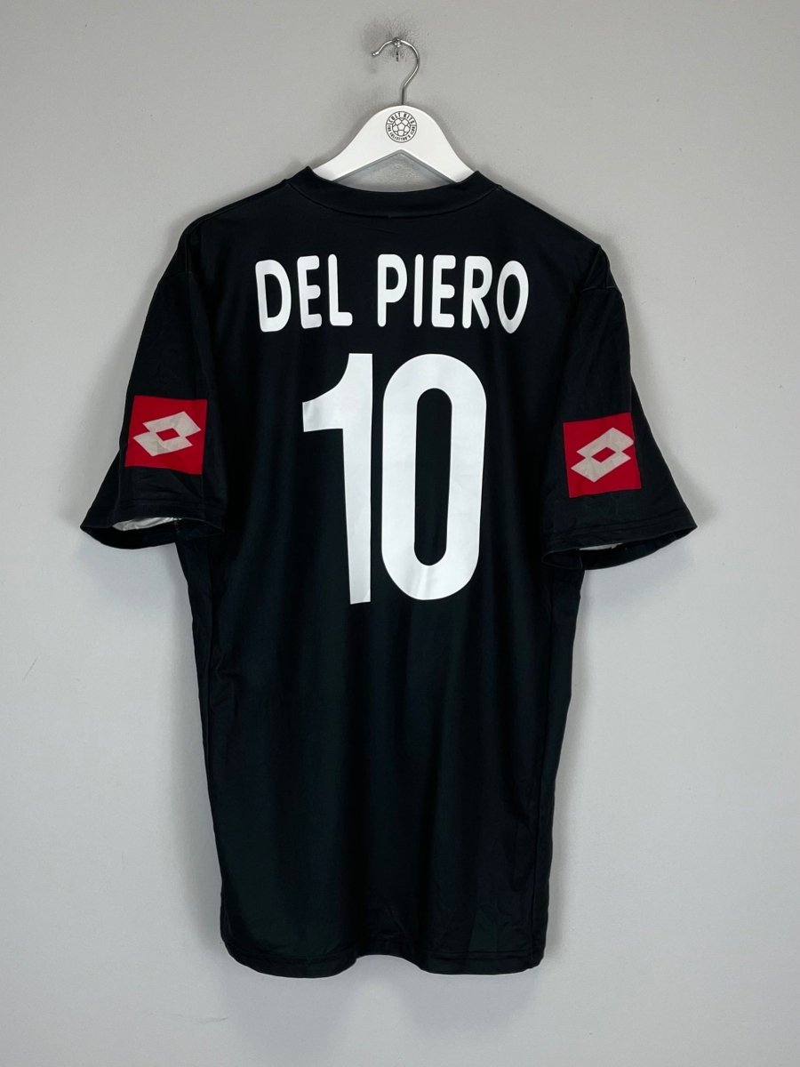2001/02 JUVENTUS DEL PIERO 10 AWAY SHIRT (XL) LOTTO - Cult Kits - XL - Buy Vintage Football Shirts, Authentic Retro Football Shirts For Sale, Classic Football Shirts & Soccer Jersey