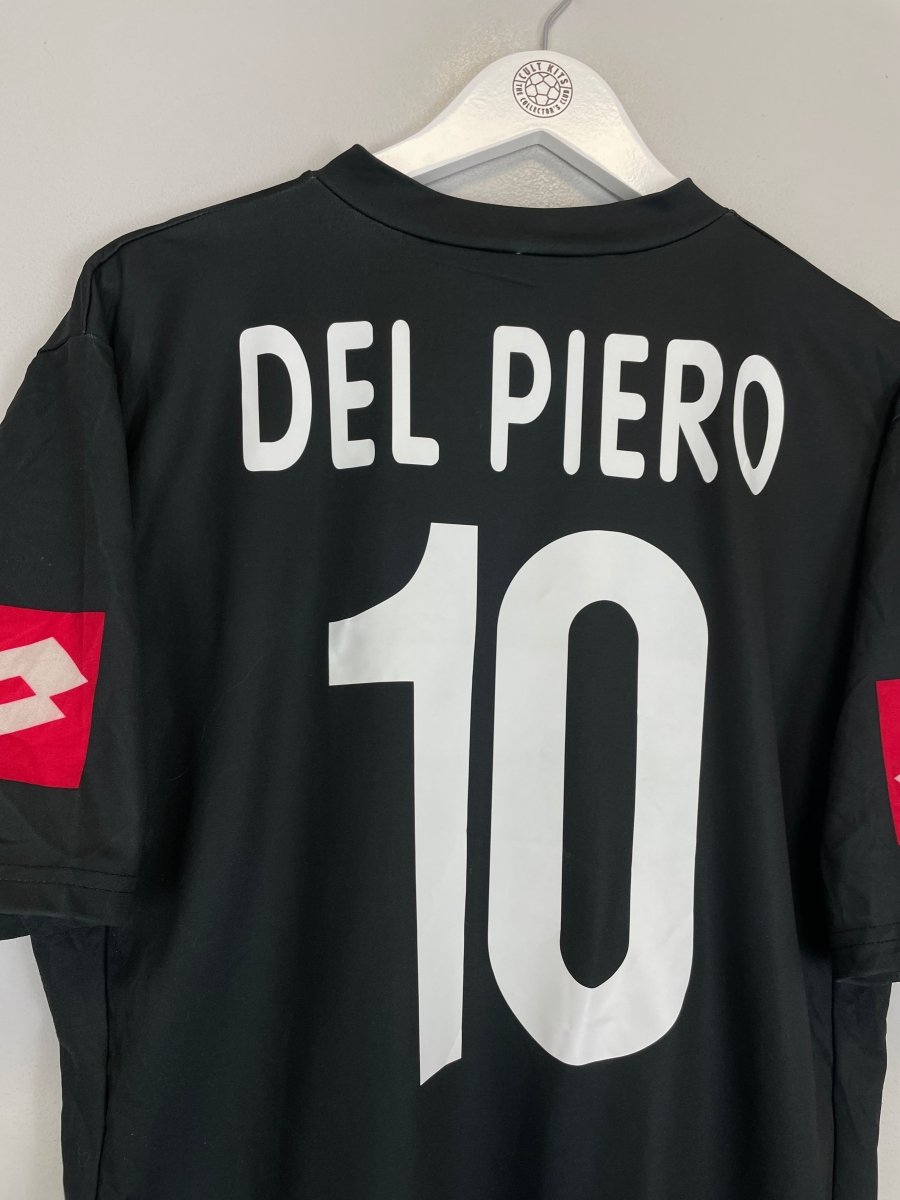 2001/02 JUVENTUS DEL PIERO 10 AWAY SHIRT (XL) LOTTO - Cult Kits - XL - Buy Vintage Football Shirts, Authentic Retro Football Shirts For Sale, Classic Football Shirts & Soccer Jersey