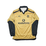 Buy 2001/02 Manchester United Beckham 7 *Centenary* Away/Third L/S Shirt (L) Umbro ~ Free worldwide shipping available ~ Authentic Vintage Football Shirts from Cult Kits