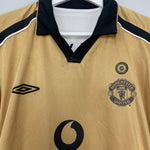Shop 2001/02 MANCHESTER UNITED BECKHAM #7 *CENTENARY* AWAY/THIRD SHIRT (M) UMBRO, classic football shirts, vintage football shirts & retro soccer jerseys at Cult Kits