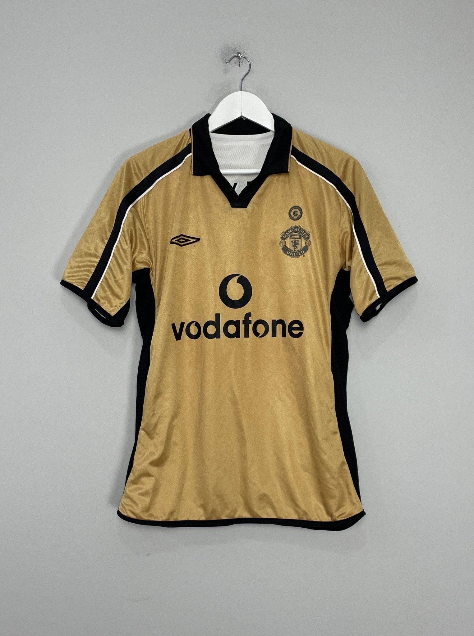 Shop 2001/02 MANCHESTER UNITED BECKHAM #7 *CENTENARY* AWAY/THIRD SHIRT (M) UMBRO, classic football shirts, vintage football shirts & retro soccer jerseys at Cult Kits