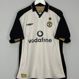 Shop 2001/02 MANCHESTER UNITED BECKHAM #7 *CENTENARY* AWAY/THIRD SHIRT (M) UMBRO, classic football shirts, vintage football shirts & retro soccer jerseys at Cult Kits