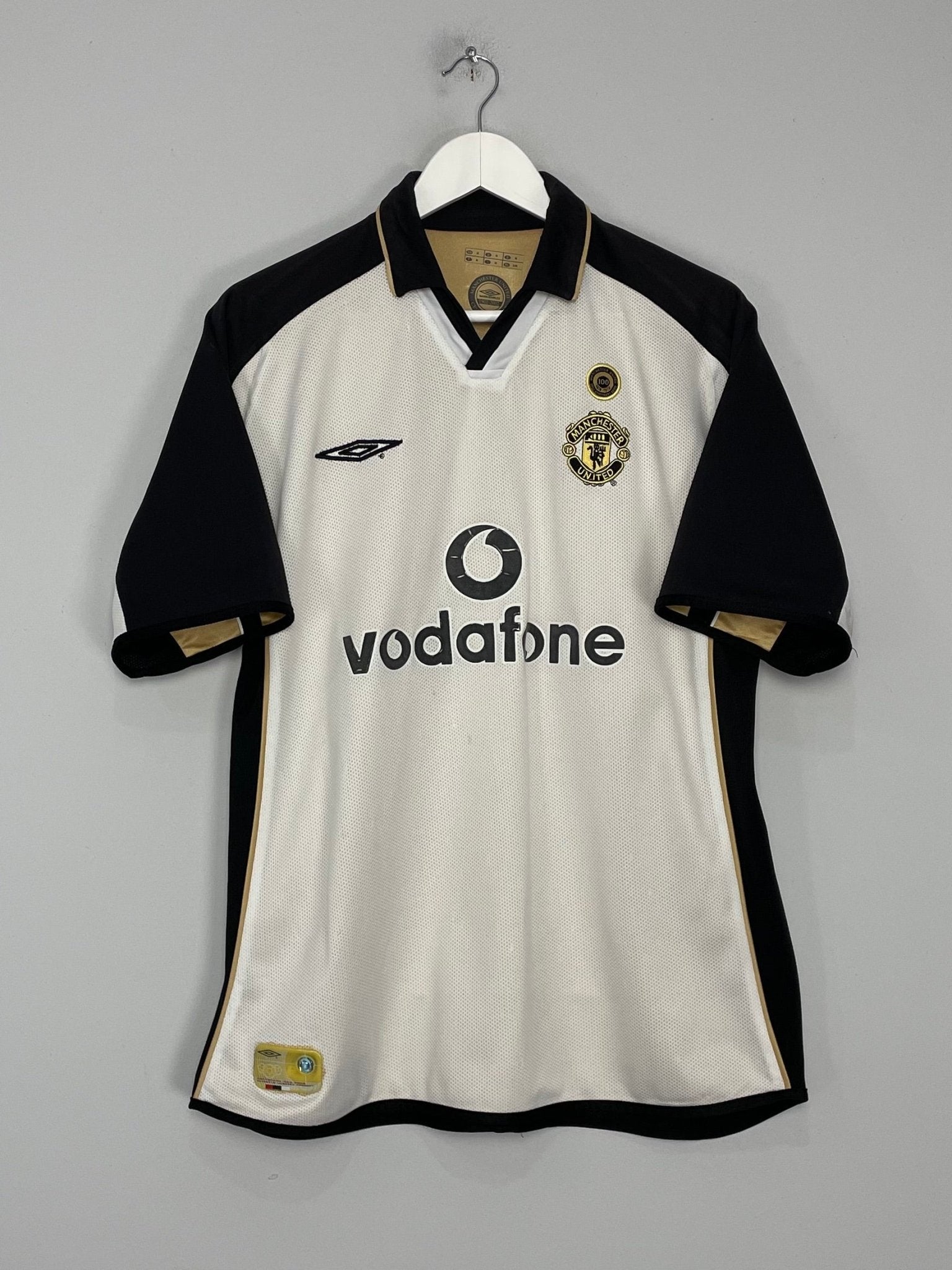 Shop 2001/02 MANCHESTER UNITED BECKHAM #7 *CENTENARY* AWAY/THIRD SHIRT (M) UMBRO, classic football shirts, vintage football shirts & retro soccer jerseys at Cult Kits