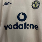 Shop 2001/02 MANCHESTER UNITED BECKHAM #7 *CENTENARY* AWAY/THIRD SHIRT (M) UMBRO, classic football shirts, vintage football shirts & retro soccer jerseys at Cult Kits