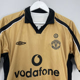 Shop 2001/02 MANCHESTER UNITED BECKHAM #7 *CENTENARY* AWAY/THIRD SHIRT (M) UMBRO, classic football shirts, vintage football shirts & retro soccer jerseys at Cult Kits