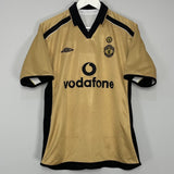Shop 2001/02 MANCHESTER UNITED BECKHAM #7 *CENTENARY* AWAY/THIRD SHIRT (M) UMBRO, classic football shirts, vintage football shirts & retro soccer jerseys at Cult Kits