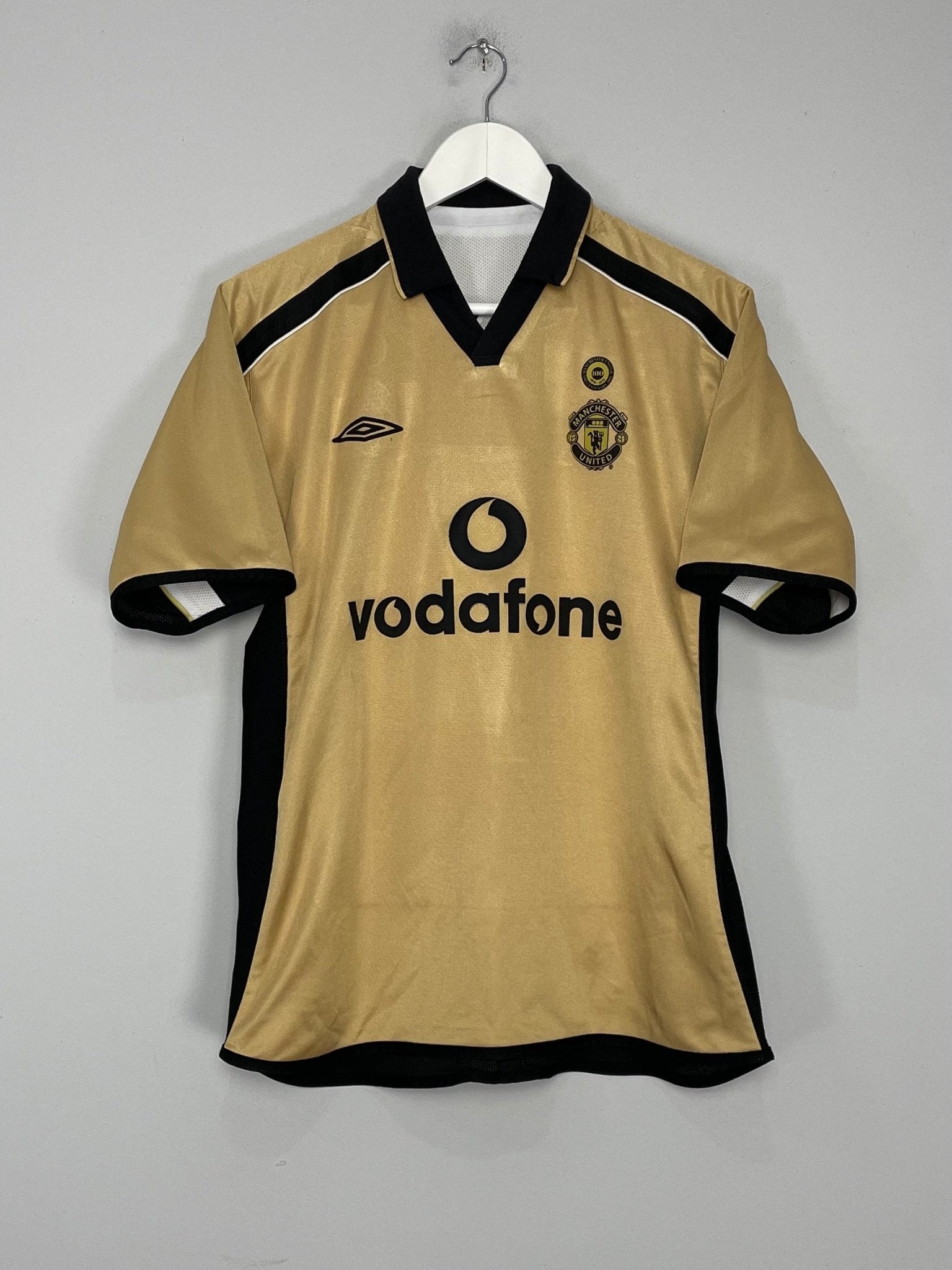 Shop 2001/02 MANCHESTER UNITED BECKHAM #7 *CENTENARY* AWAY/THIRD SHIRT (M) UMBRO, classic football shirts, vintage football shirts & retro soccer jerseys at Cult Kits