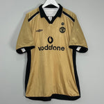 Shop 2001/02 MANCHESTER UNITED BECKHAM #7 *CENTENARY* AWAY/THIRD SHIRT (XL) UMBRO, classic football shirts, vintage football shirts & retro soccer jerseys at Cult Kits