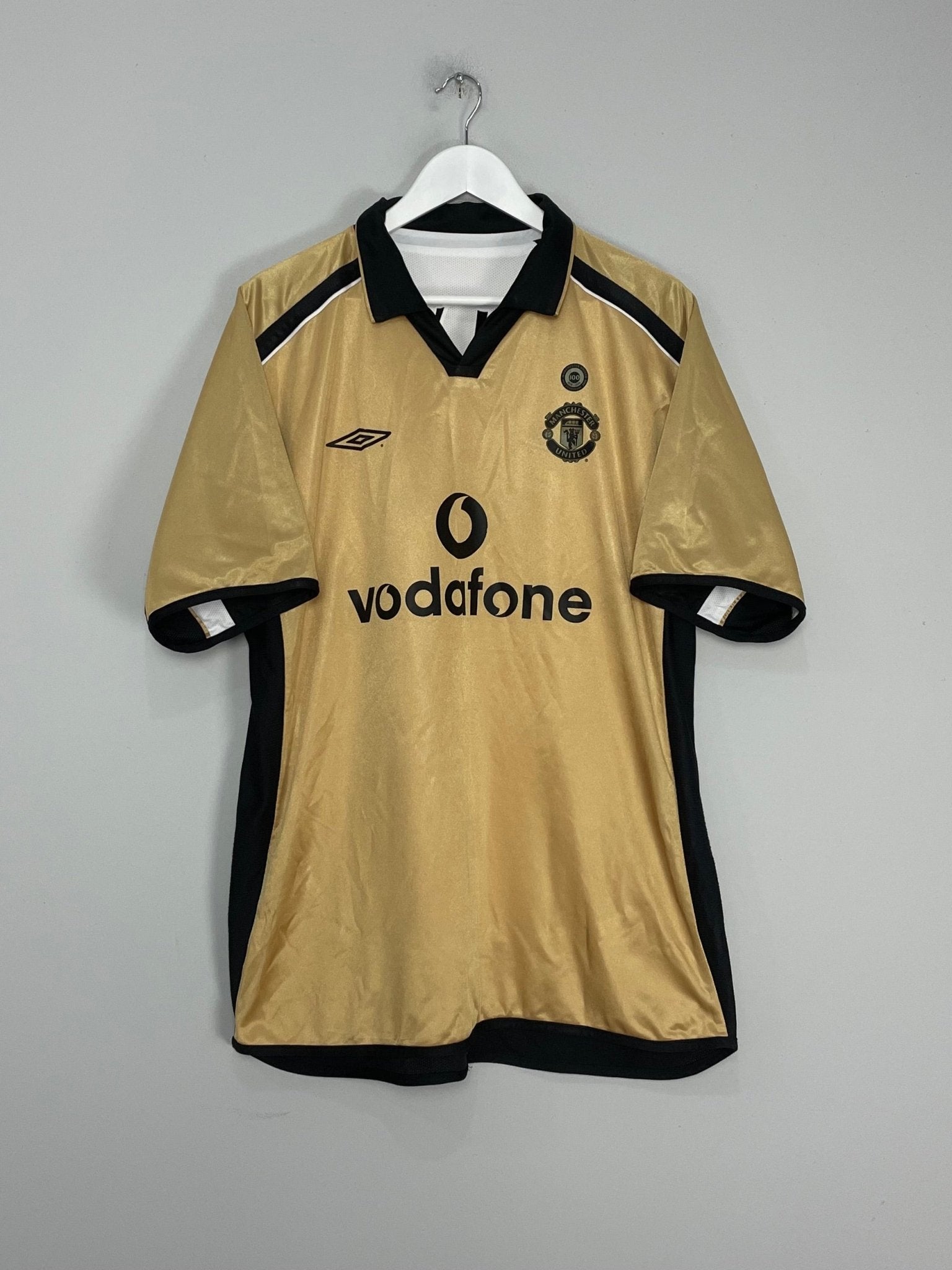 Shop 2001/02 MANCHESTER UNITED BECKHAM #7 *CENTENARY* AWAY/THIRD SHIRT (XL) UMBRO, classic football shirts, vintage football shirts & retro soccer jerseys at Cult Kits