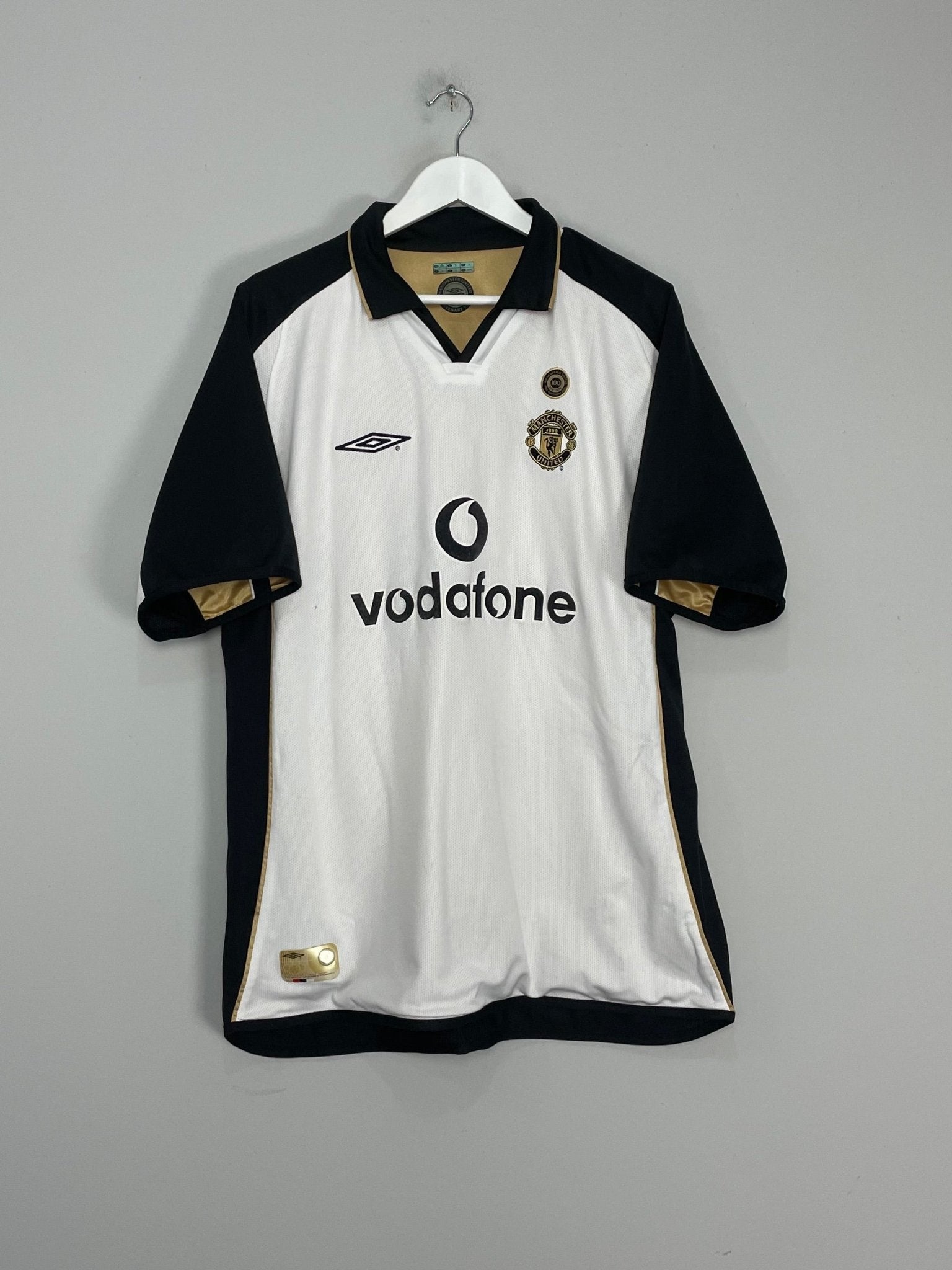 Shop 2001/02 MANCHESTER UNITED BECKHAM #7 *CENTENARY* AWAY/THIRD SHIRT (XL) UMBRO, classic football shirts, vintage football shirts & retro soccer jerseys at Cult Kits