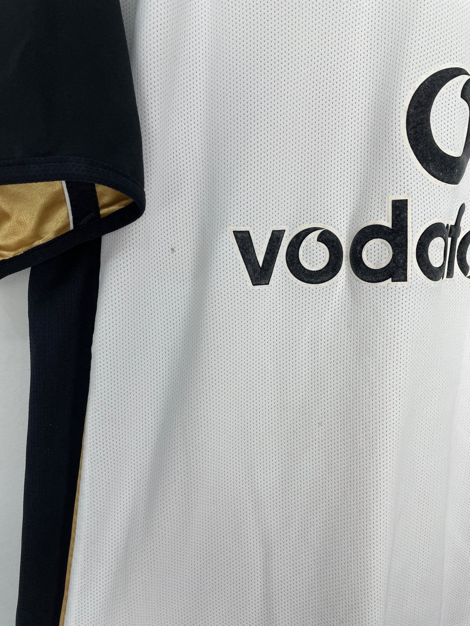 Shop 2001/02 MANCHESTER UNITED BECKHAM #7 *CENTENARY* AWAY/THIRD SHIRT (XL) UMBRO, classic football shirts, vintage football shirts & retro soccer jerseys at Cult Kits