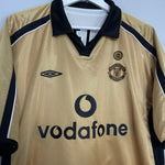 Shop 2001/02 MANCHESTER UNITED V.NISTELROOY #10 CENTENARY AWAY/THIRD SHIRT (L) UMBRO, classic football shirts, vintage football shirts & retro soccer jerseys at Cult Kits