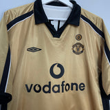 Shop 2001/02 MANCHESTER UNITED V.NISTELROOY #10 CENTENARY AWAY/THIRD SHIRT (L) UMBRO, classic football shirts, vintage football shirts & retro soccer jerseys at Cult Kits