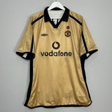 Shop 2001/02 MANCHESTER UNITED V.NISTELROOY #10 CENTENARY AWAY/THIRD SHIRT (L) UMBRO, classic football shirts, vintage football shirts & retro soccer jerseys at Cult Kits