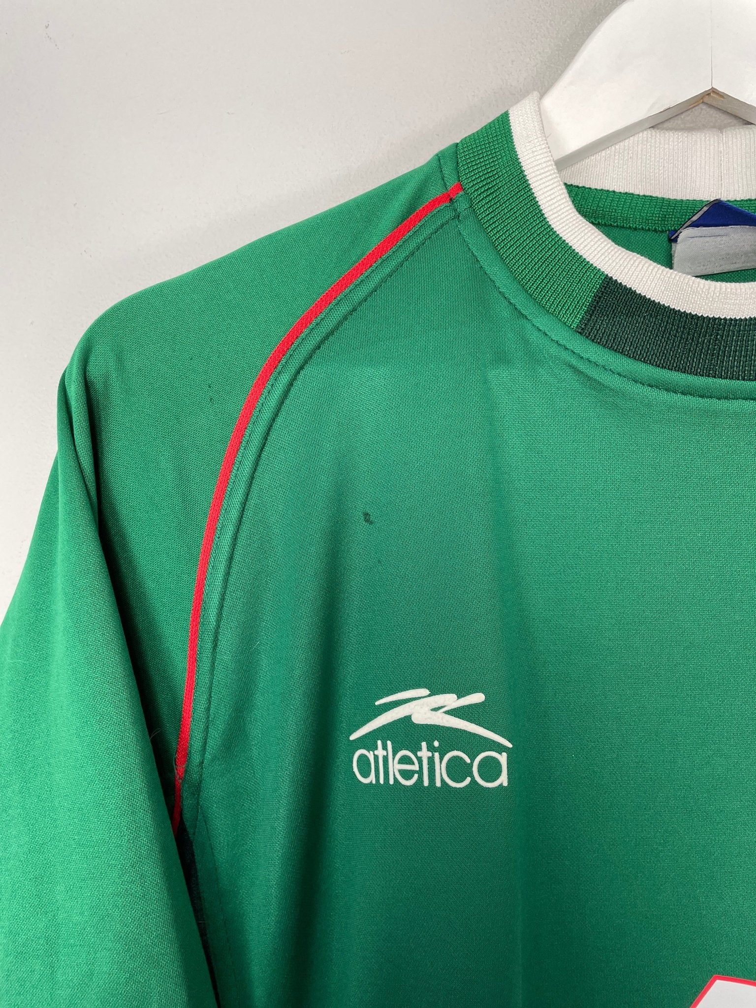 Shop 2001/02 MEXICO R.MARQUEZ #4 HOME SHIRT (XL) ATLETICA, classic football shirts, vintage football shirts & retro soccer jerseys at Cult Kits