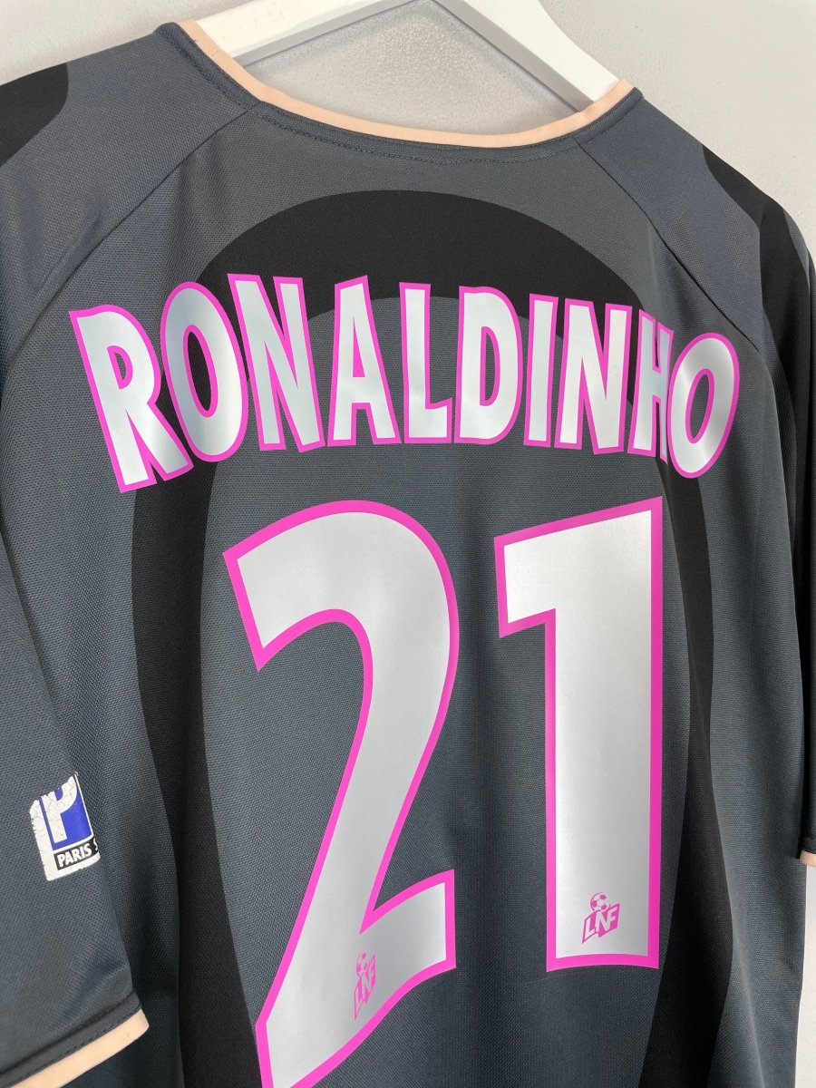 2001/02 PSG RONALDINHO 21 THIRD SHIRT (XL) NIKE - Cult Kits - XL - Buy Vintage Football Shirts, Authentic Retro Football Shirts For Sale, Classic Football Shirts & Soccer Jersey