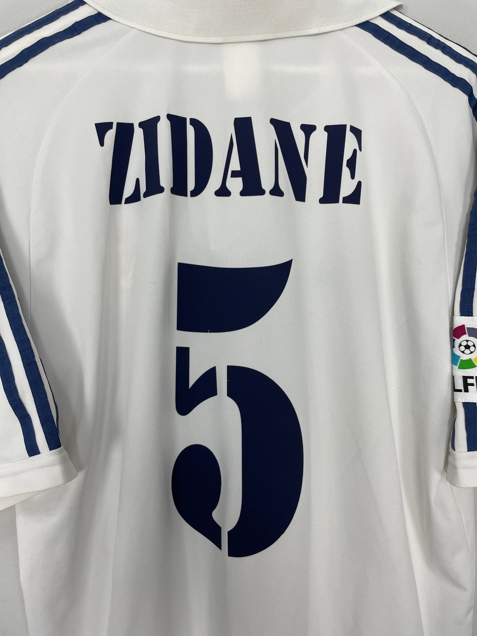 Shop 2001/02 REAL MADRID ZIDANE #5 HOME SHIRT (L) ADIDAS, classic football shirts, vintage football shirts & retro soccer jerseys at Cult Kits