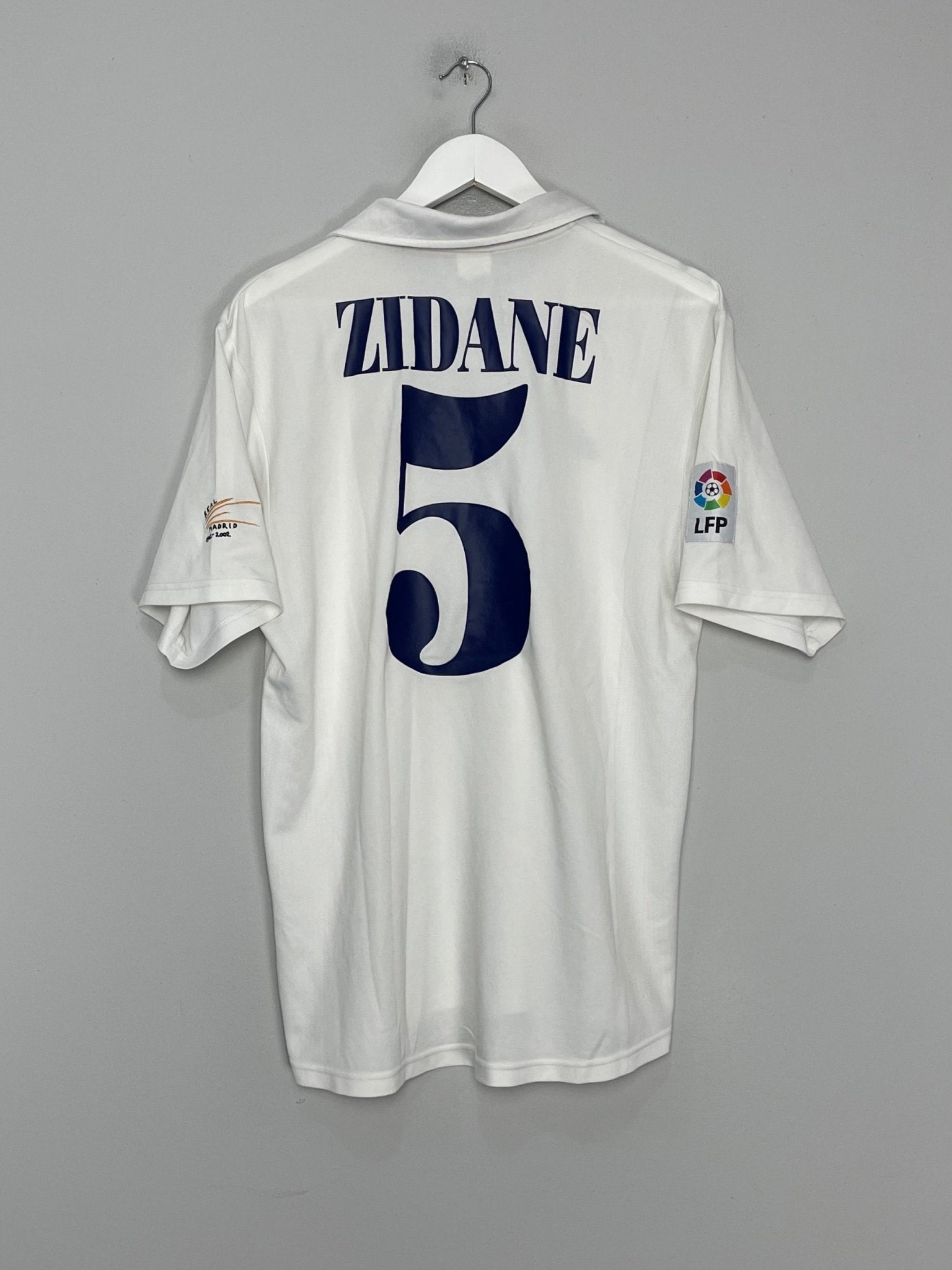 Shop 2001/02 REAL MADRID ZIDANE #5 HOME SHIRT (M) ADIDAS, classic football shirts, vintage football shirts & retro soccer jerseys at Cult Kits