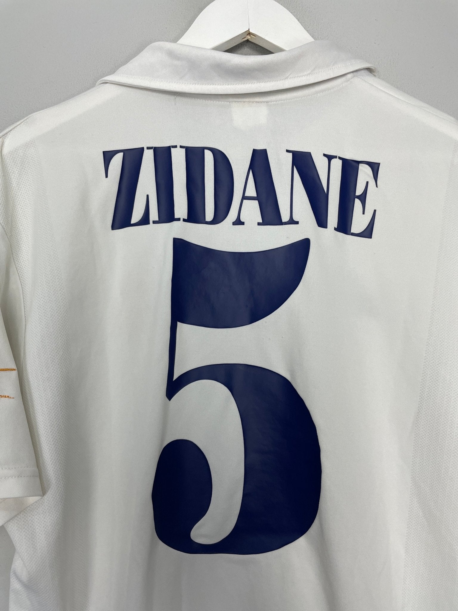 Shop 2001/02 REAL MADRID ZIDANE #5 HOME SHIRT (M) ADIDAS, classic football shirts, vintage football shirts & retro soccer jerseys at Cult Kits