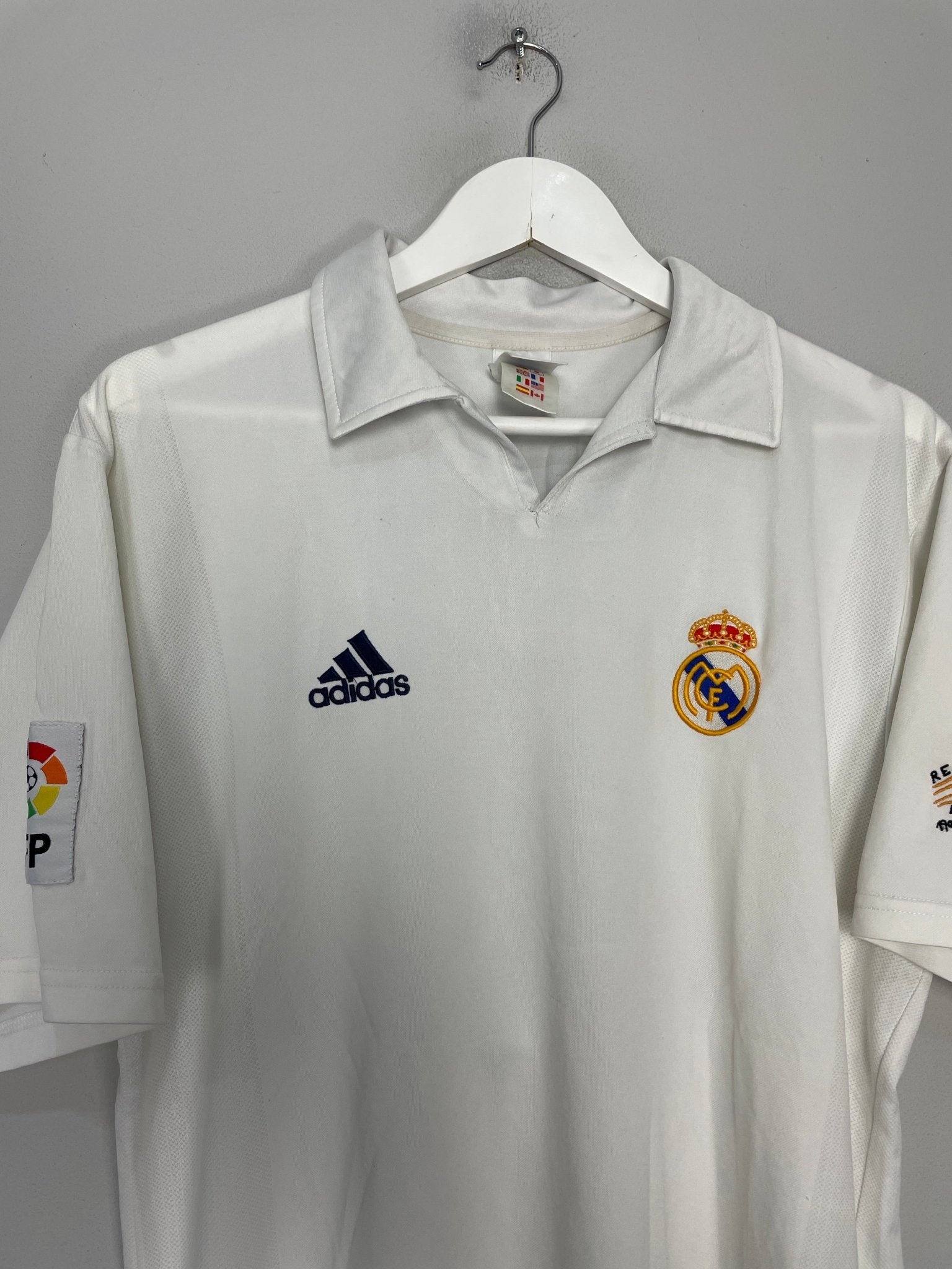 Shop 2001/02 REAL MADRID ZIDANE #5 HOME SHIRT (M) ADIDAS, classic football shirts, vintage football shirts & retro soccer jerseys at Cult Kits