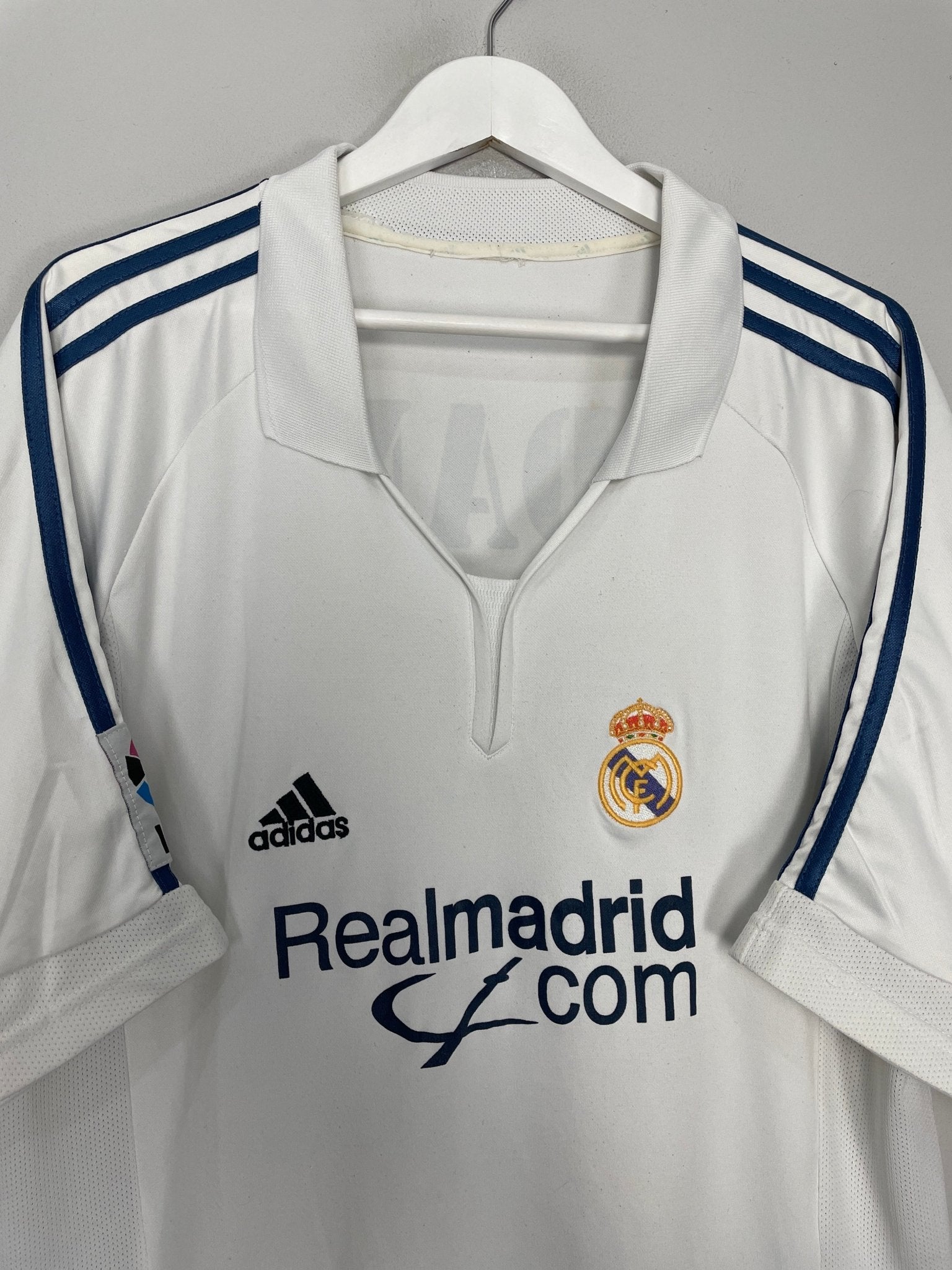 Shop 2001/02 REAL MADRID ZIDANE #5 HOME SHIRT (XL) ADIDAS, classic football shirts, vintage football shirts & retro soccer jerseys at Cult Kits
