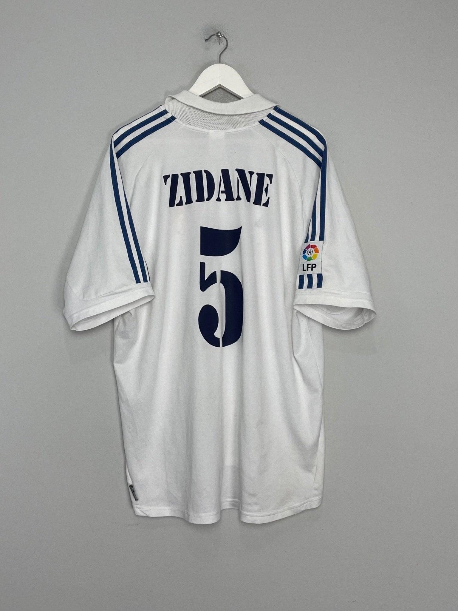 Shop 2001/02 REAL MADRID ZIDANE #5 HOME SHIRT (XL) ADIDAS, classic football shirts, vintage football shirts & retro soccer jerseys at Cult Kits