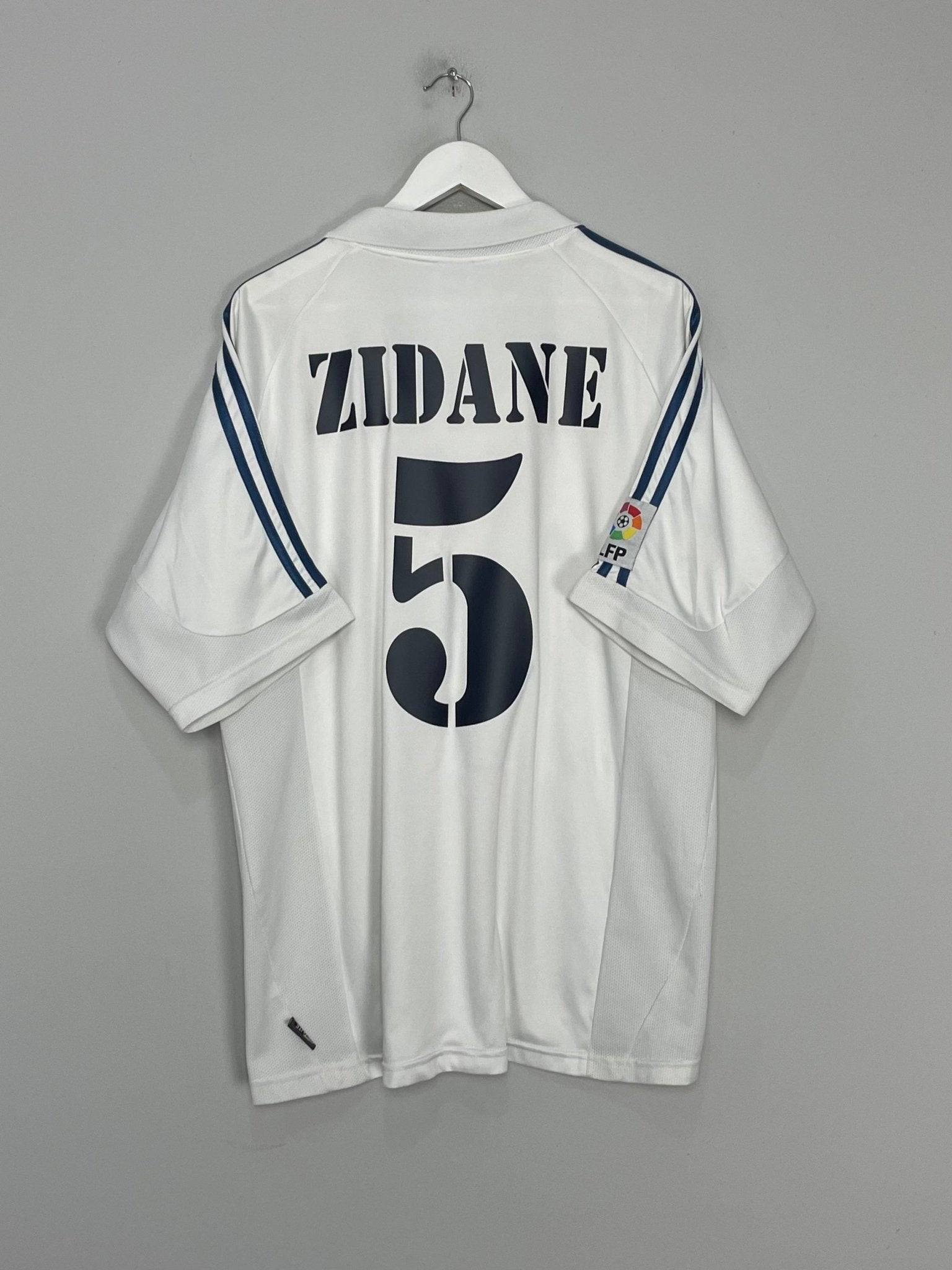 Shop 2001/02 REAL MADRID ZIDANE #5 HOME SHIRT (XL) ADIDAS, classic football shirts, vintage football shirts & retro soccer jerseys at Cult Kits