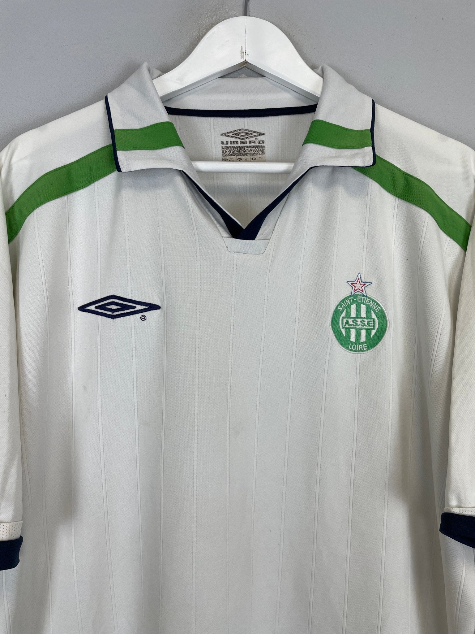 Shop 2001/02 ST ETIENNE AWAY SHIRT (XXL) UMBRO, classic football shirts, vintage football shirts & retro soccer jerseys at Cult Kits