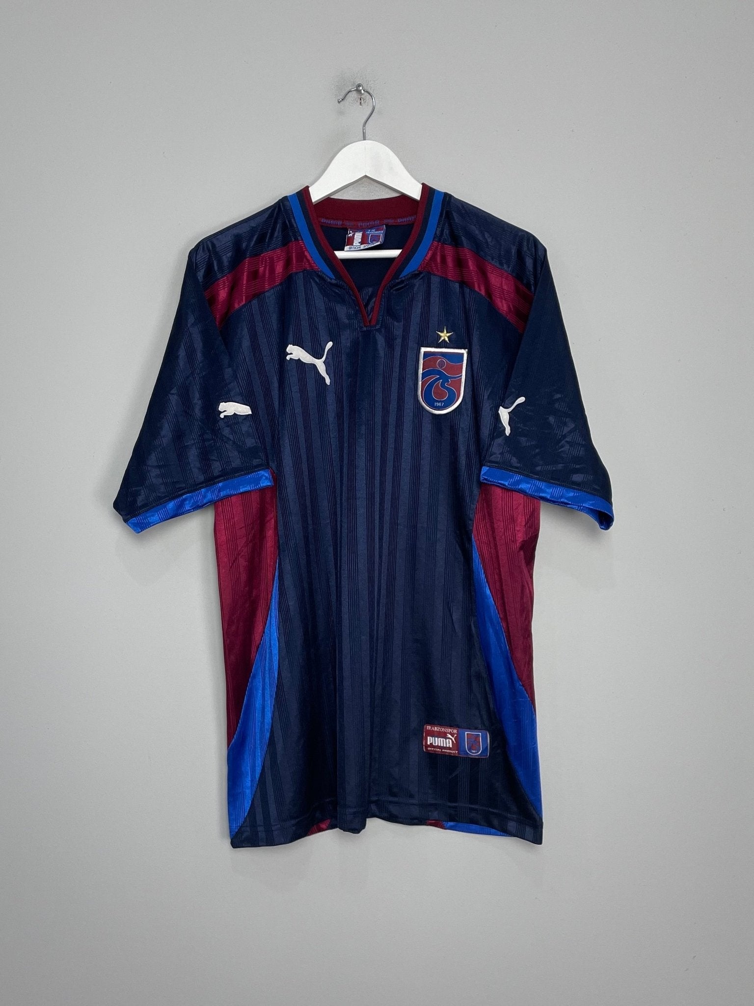Shop 2001/02 TRABZONSPOR THIRD SHIRT (XL) PUMA, classic football shirts, vintage football shirts & retro soccer jerseys at Cult Kits
