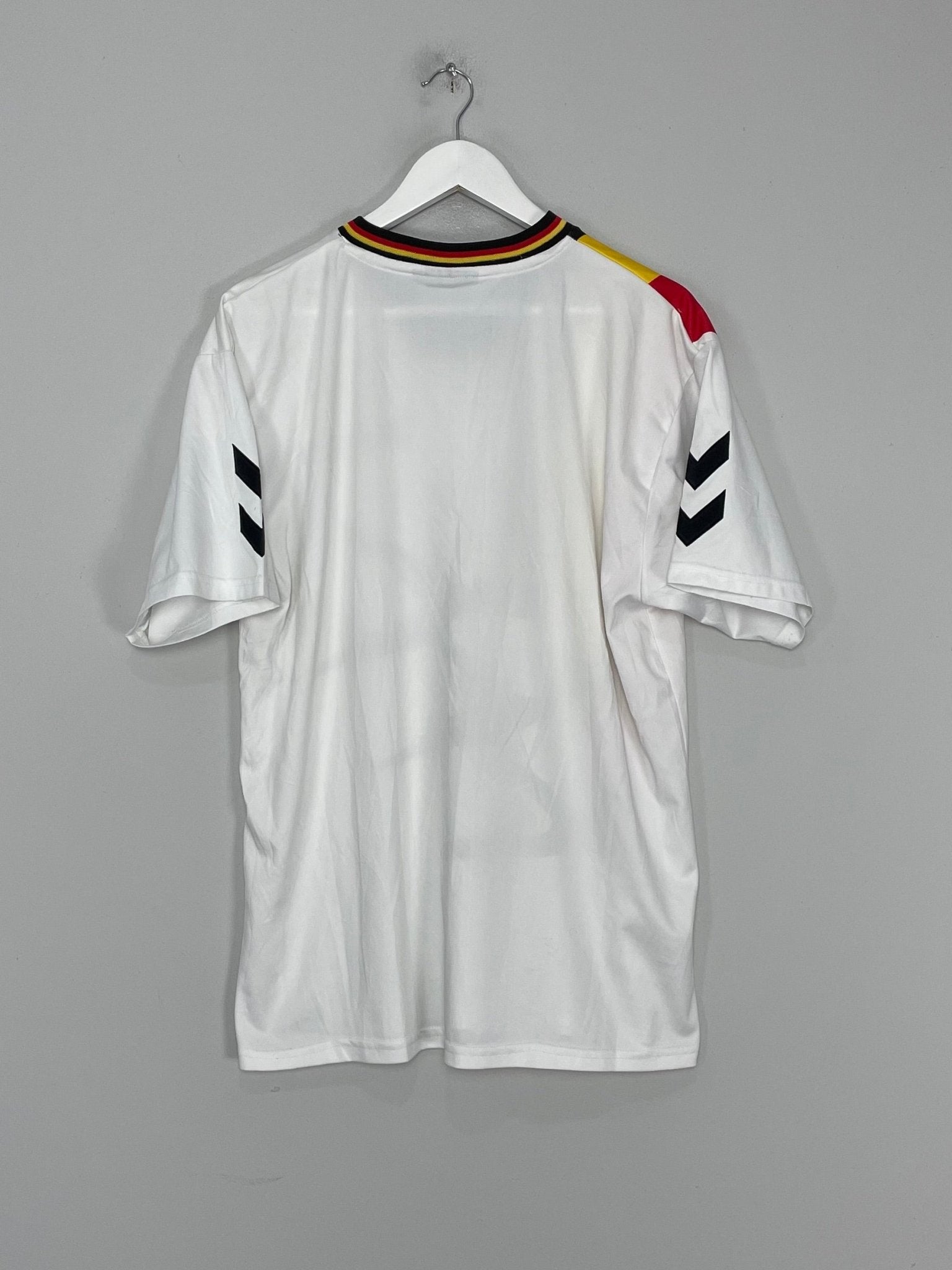 Shop 2001/02 UGANDA HOME SHIRT (L) HUMMEL, classic football shirts, vintage football shirts & retro soccer jerseys at Cult Kits
