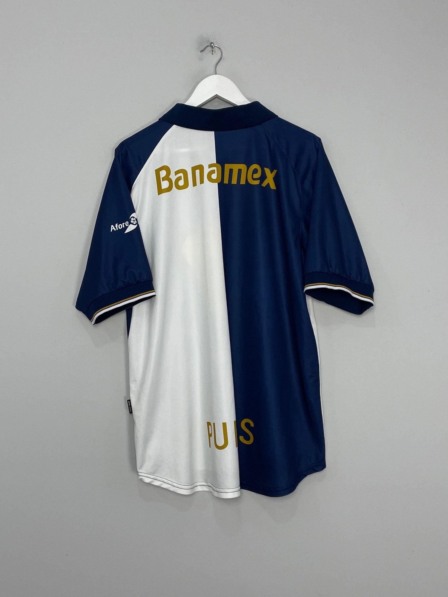 Shop 2001/02 UNAM PUMAS AWAY SHIRT (XL) NIKE, classic football shirts, vintage football shirts & retro soccer jerseys at Cult Kits
