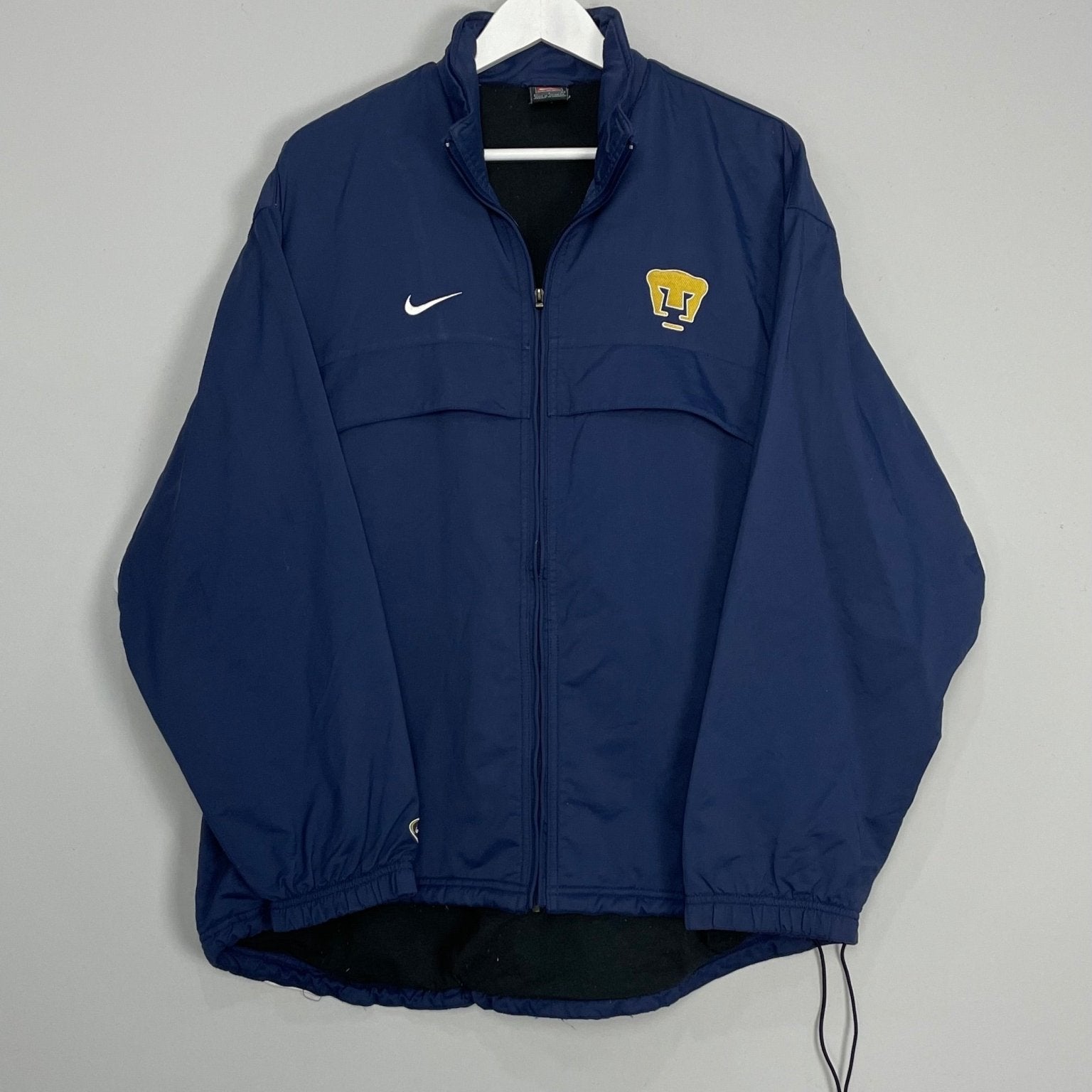Shop 2001/02 UNAM PUMAS TRACK JACKET (L) NIKE, classic football shirts, vintage football shirts & retro soccer jerseys at Cult Kits