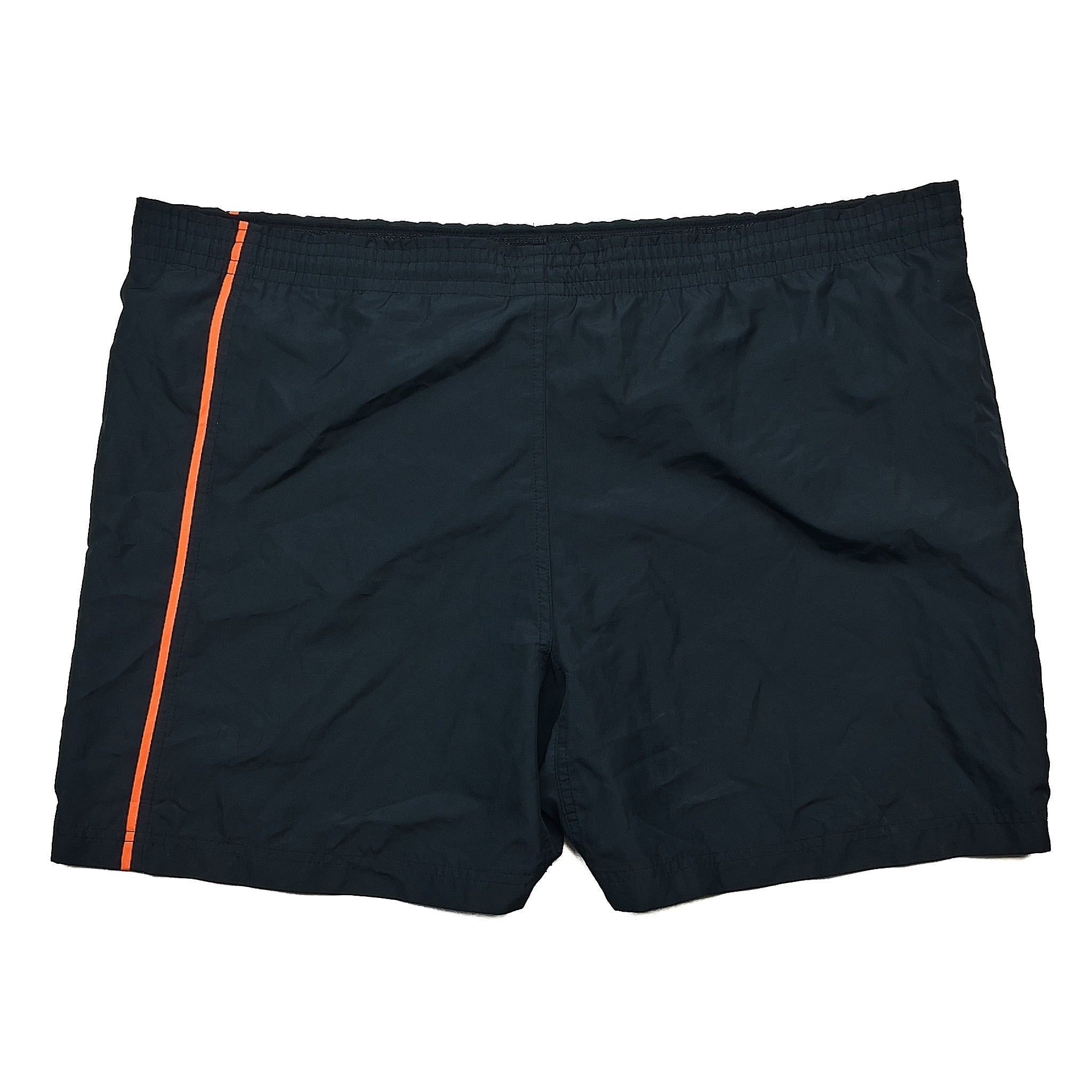 Buy 2001/02 Valencia Home Shorts (L) Nike ~ Free worldwide shipping available ~ Authentic Vintage Football Shirts from Cult Kits