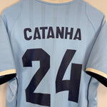 Shop 2001/03 CELTA VIGO CATANHA #24 HOME SHIRT (M) UMBRO, classic football shirts, vintage football shirts & retro soccer jerseys at Cult Kits