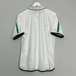Shop 2001/03 CELTIC AWAY SHIRT (S) UMBRO, classic football shirts, vintage football shirts & retro soccer jerseys at Cult Kits