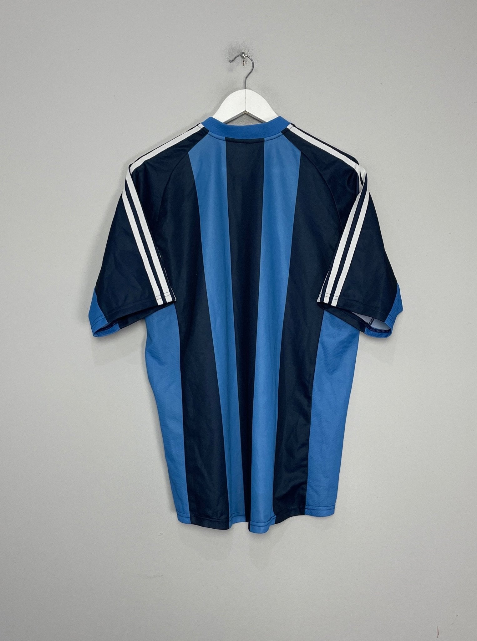 Shop 2001/03 DJURGARDEN HOME SHIRT (M) ADIDAS, classic football shirts, vintage football shirts & retro soccer jerseys at Cult Kits