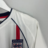 Shop 2001/03 ENGLAND BECKHAM #7 HOME SHIRT (L) UMBRO, classic football shirts, vintage football shirts & retro soccer jerseys at Cult Kits